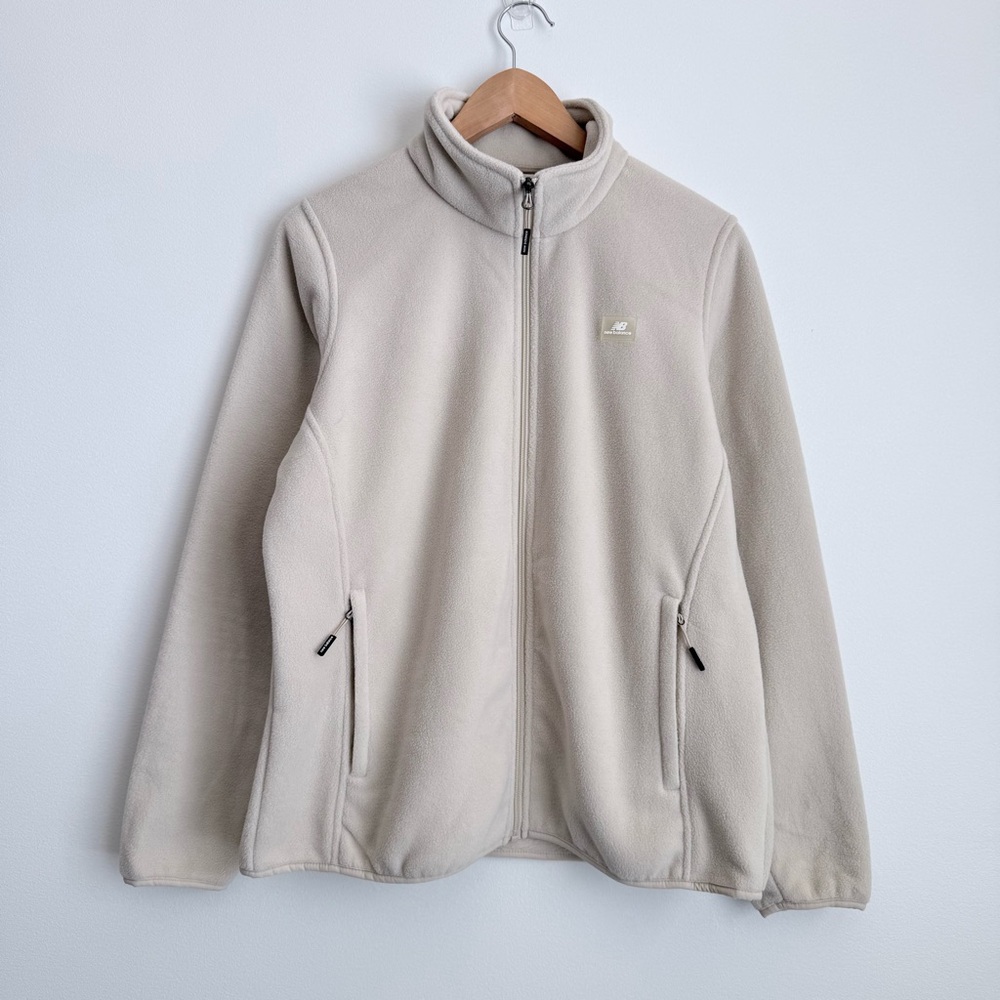 New Balance Women's Cream Fleece Full Zip Jacket, Zip Pockets, Size Large